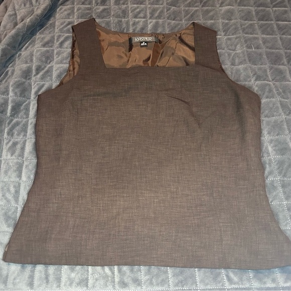 Kasper Women’s Brown Sleeveless Shell Top Size 10 Careerwear Y2K - Picture 2 of 6